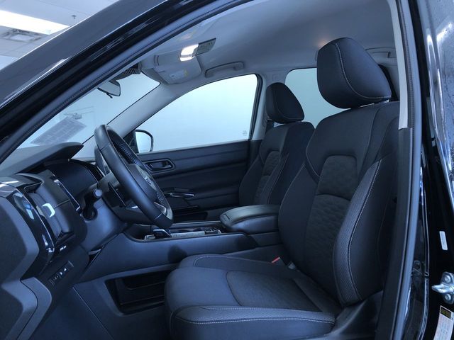 Thumbnail: 2025 Nissan Pathfinder - 9