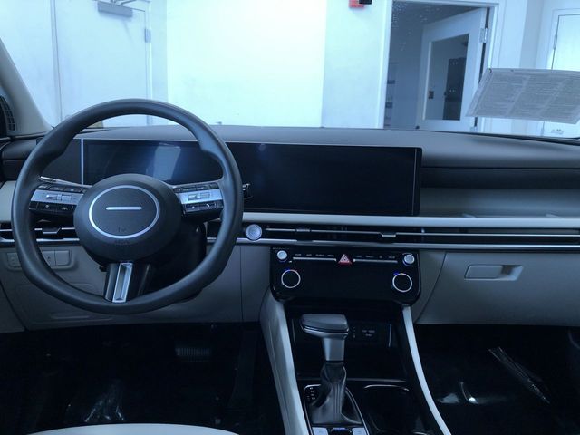 Thumbnail: 2025 Hyundai Tucson - 8