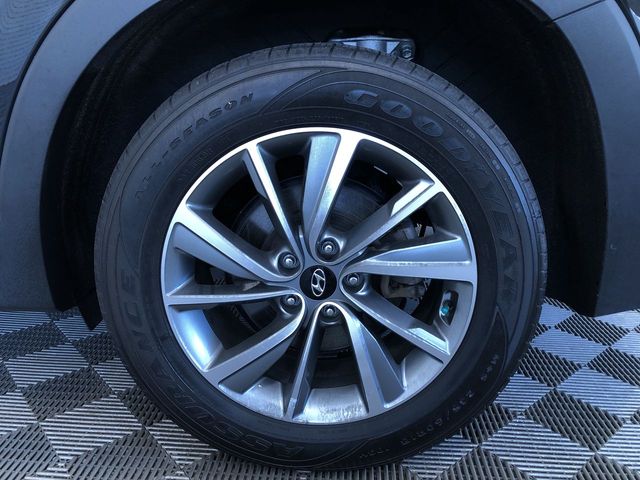 Thumbnail: 2019 Hyundai Santa Fe - 7