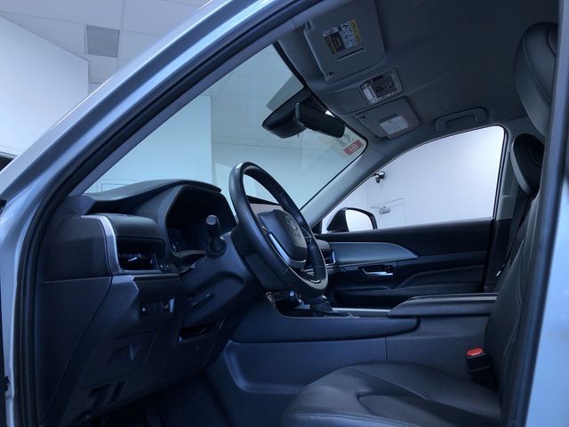 Thumbnail: 2025 Toyota Grand Highlander - 2