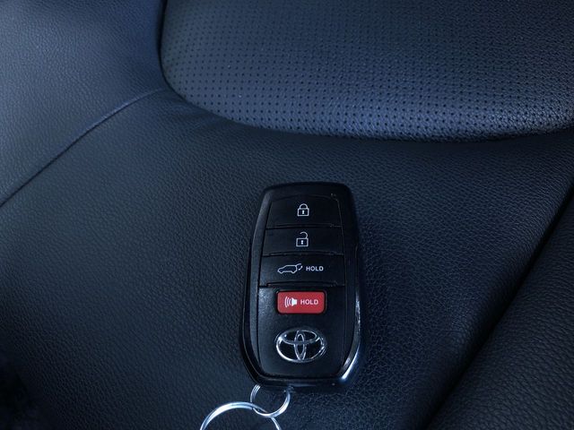 Thumbnail: 2025 Toyota Grand Highlander - 17