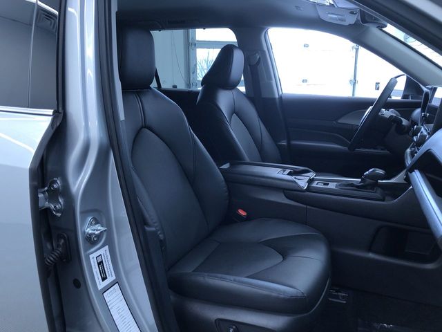 Thumbnail: 2025 Toyota Grand Highlander - 30