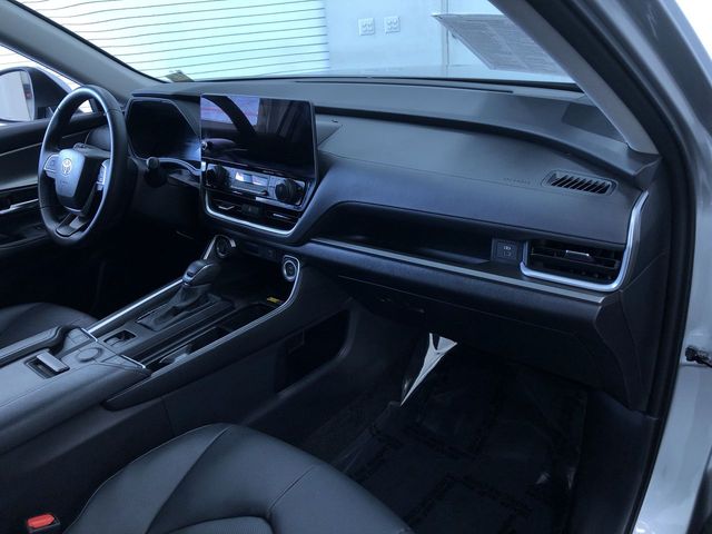 Thumbnail: 2025 Toyota Grand Highlander - 9