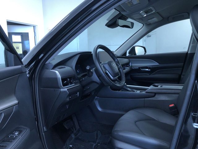 Thumbnail: 2025 Toyota Grand Highlander - 10