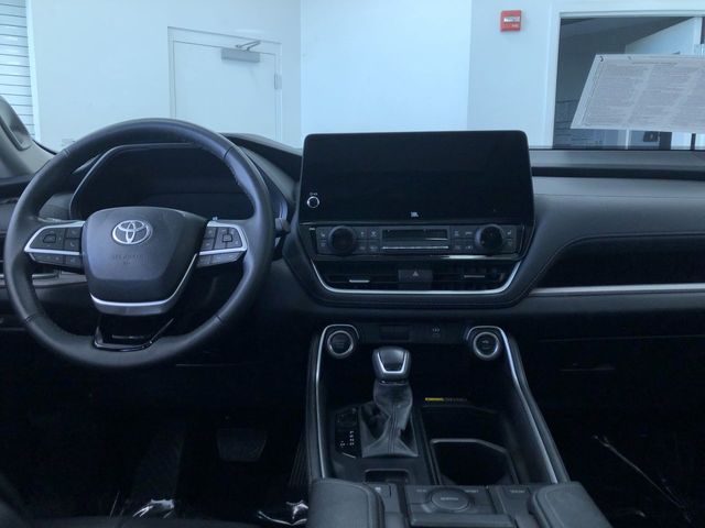 Thumbnail: 2025 Toyota Grand Highlander - 2