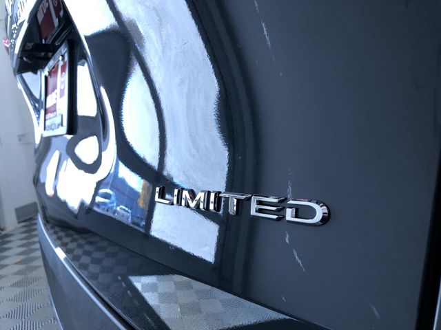 Thumbnail: 2025 Toyota Grand Highlander - 7