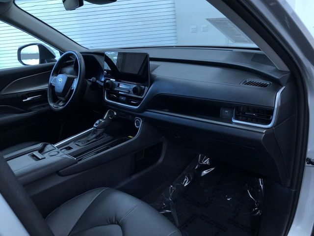 Thumbnail: 2025 Toyota Grand Highlander - 9