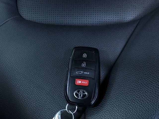 Thumbnail: 2025 Toyota Grand Highlander - 18