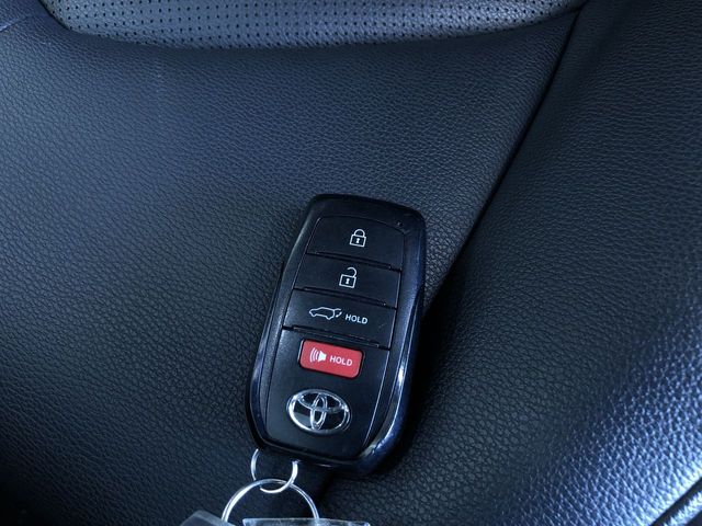 Thumbnail: 2025 Toyota Grand Highlander - 18