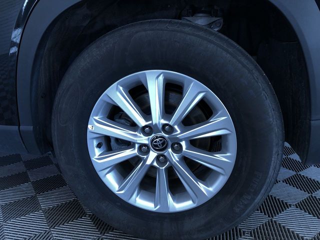 Thumbnail: 2025 Toyota Grand Highlander - 8