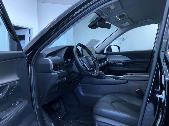 Thumbnail: 2025 Toyota Grand Highlander - 10