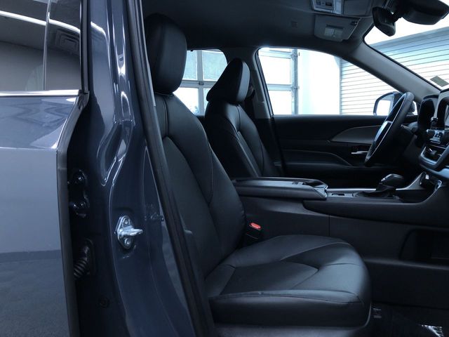 Thumbnail: 2025 Toyota Grand Highlander - 11