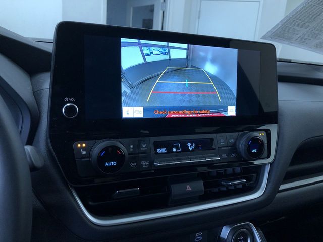 Thumbnail: 2025 Toyota Grand Highlander - 15