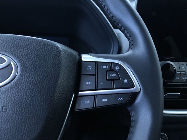 Thumbnail: 2025 Toyota Grand Highlander - 31