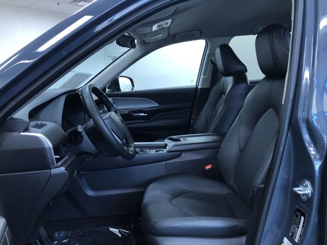 Thumbnail: 2025 Toyota Grand Highlander - 11