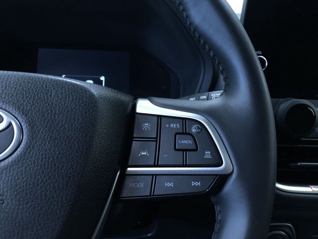 Thumbnail: 2025 Toyota Grand Highlander - 33