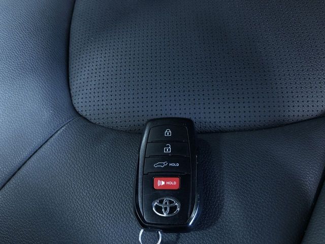 Thumbnail: 2025 Toyota Grand Highlander - 18