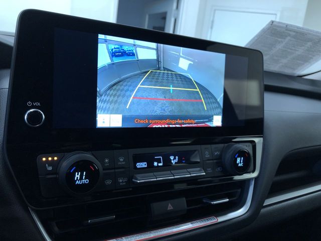 Thumbnail: 2025 Toyota Grand Highlander - 15