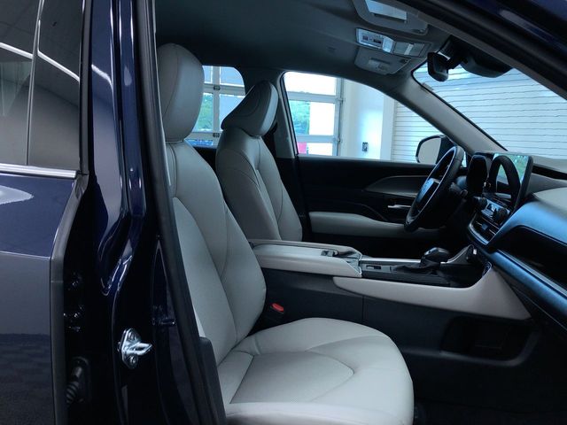 Thumbnail: 2024 Toyota Grand Highlander - 11