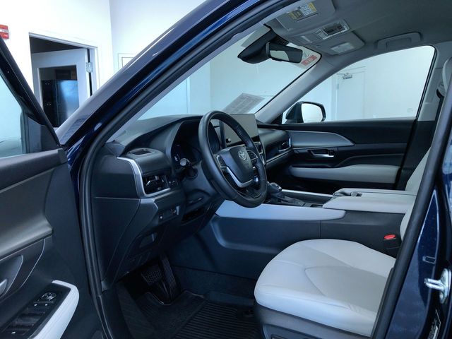 Thumbnail: 2024 Toyota Grand Highlander - 2