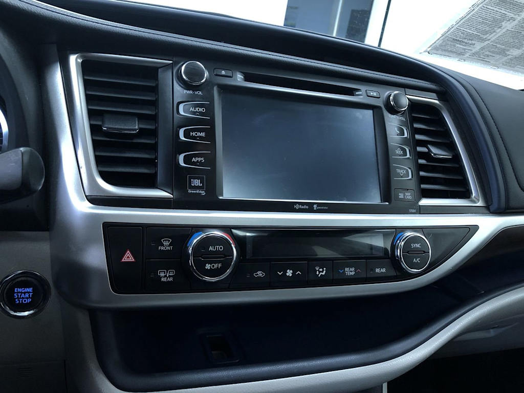 2014 Toyota Highlander Limited 15