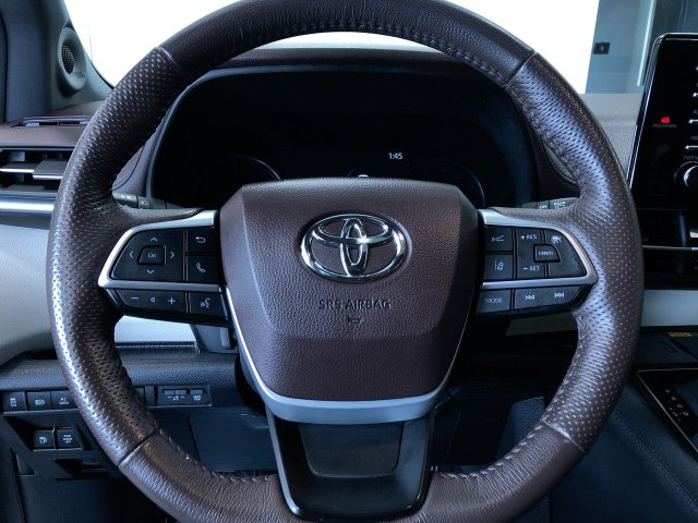 Thumbnail: 2024 Toyota Sienna - 14