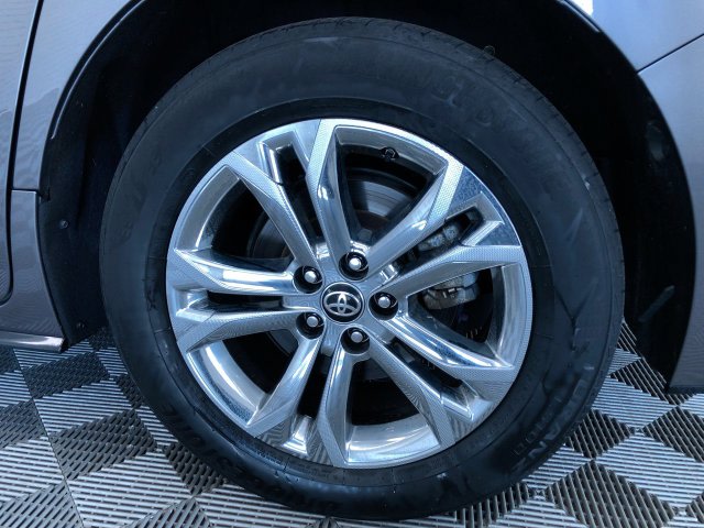 Thumbnail: 2024 Toyota Sienna - 8