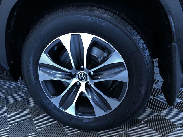 Thumbnail: 2021 Toyota Highlander - 7
