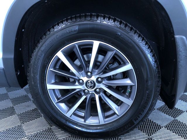 Thumbnail: 2019 Toyota Highlander - 8