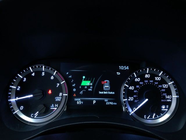 Thumbnail: 2023 Toyota Highlander - 14