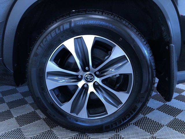 Thumbnail: 2026 Toyota Highlander - 8