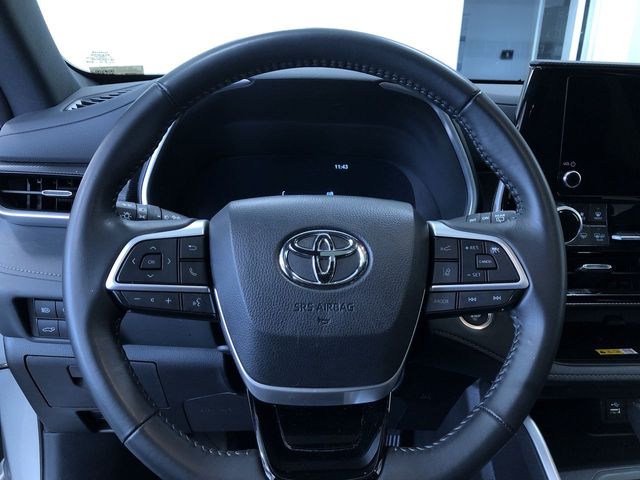Thumbnail: 2025 Toyota Highlander - 13
