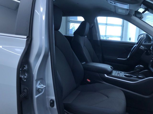 Thumbnail: 2024 Toyota Highlander - 29