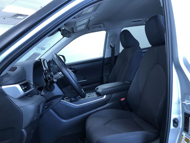 Thumbnail: 2024 Toyota Highlander - 11