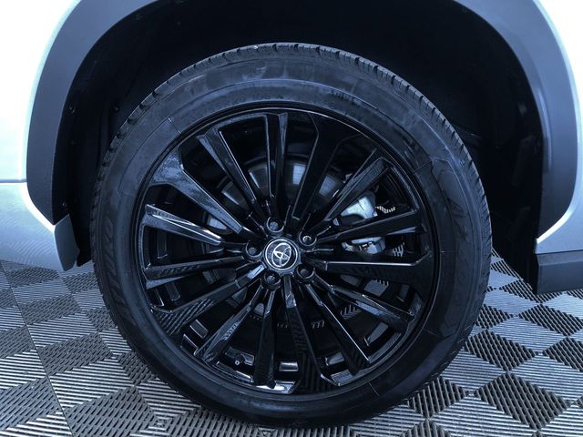 Thumbnail: 2025 Toyota Highlander - 8