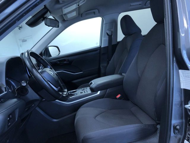 Thumbnail: 2024 Toyota Highlander - 11