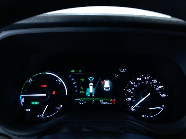 Thumbnail: 2025 Toyota Sienna - 16