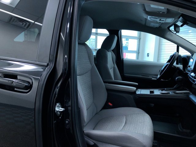 Thumbnail: 2025 Toyota Sienna - 29