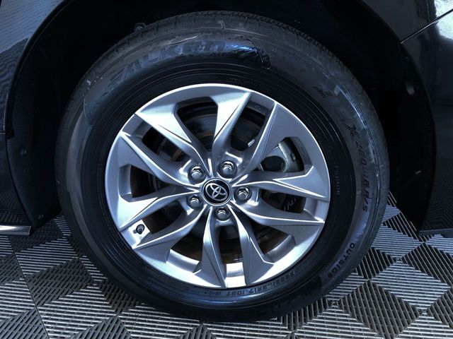 Thumbnail: 2025 Toyota Sienna - 8