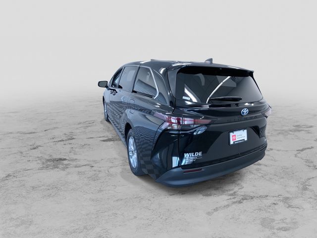 Thumbnail: 2025 Toyota Sienna - 20