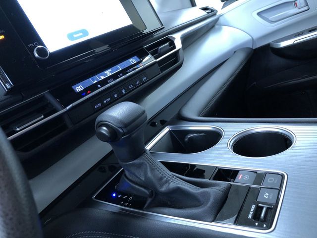 Thumbnail: 2025 Toyota Sienna - 15