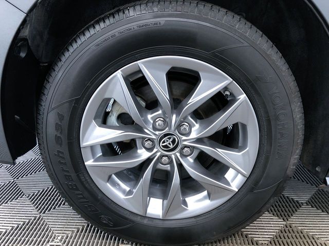 Thumbnail: 2025 Toyota Sienna - 8