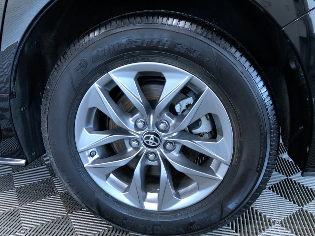 Thumbnail: 2025 Toyota Sienna - 7