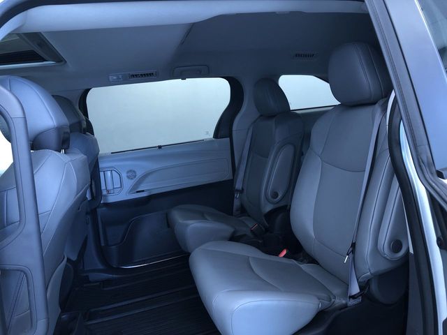 Thumbnail: 2024 Toyota Sienna - 25