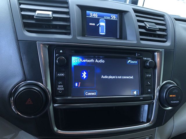 Thumbnail: 2013 Toyota Highlander - 23