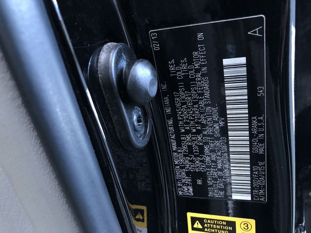 Thumbnail: 2013 Toyota Highlander - 18