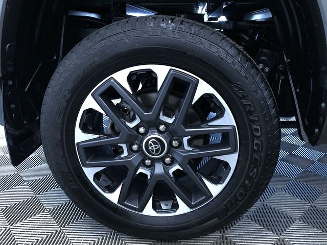 Thumbnail: 2022 Toyota Tundra - 8