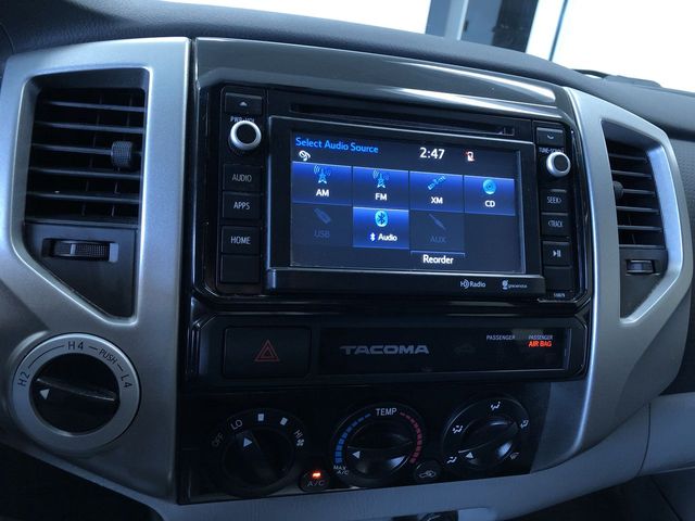 Thumbnail: 2015 Toyota Tacoma - 26