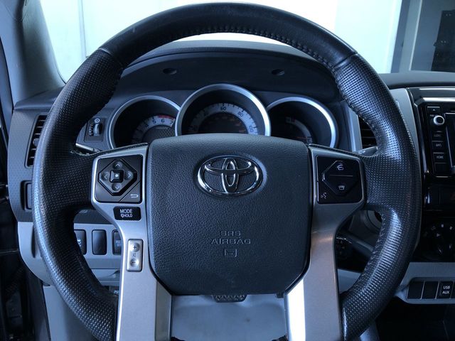 Thumbnail: 2015 Toyota Tacoma - 14
