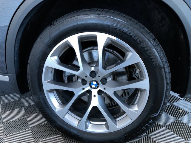 Thumbnail: 2021 BMW X5 - 8
